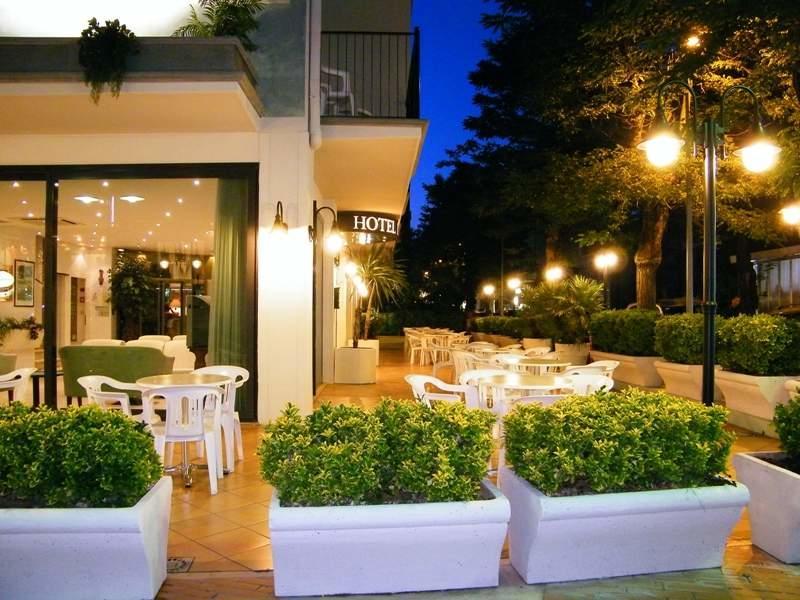 Locarno Hotel 3*